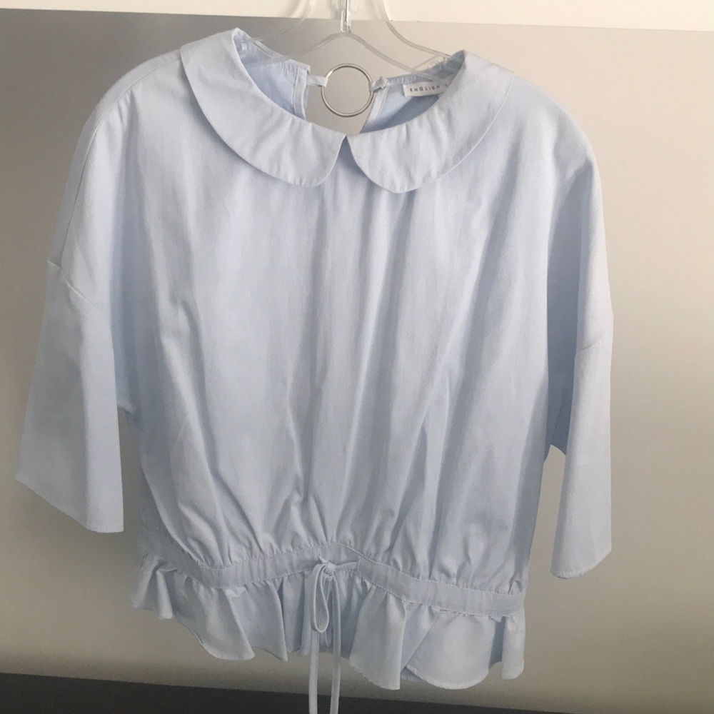 Light blue top short sleeve